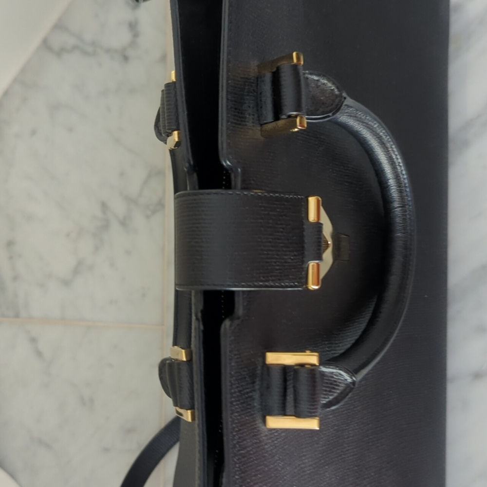 Authentic Saint Laurent ysl black shoulder and top handle bag - Picture 5 of 12